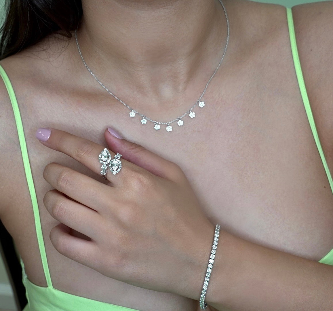 18K White Gold Baguette and Round Diamond Ring
