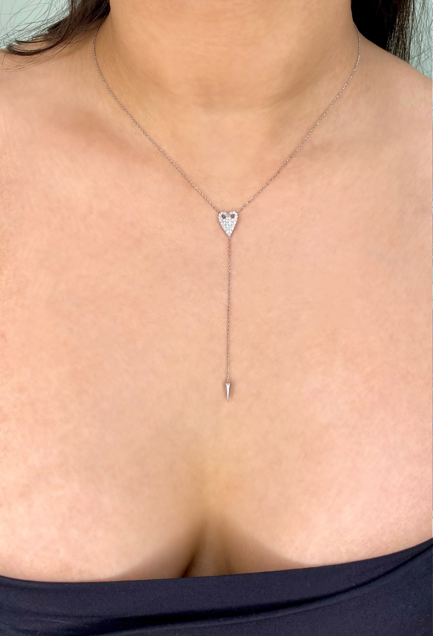18K White Gold Diamond Heart Lariat Necklace