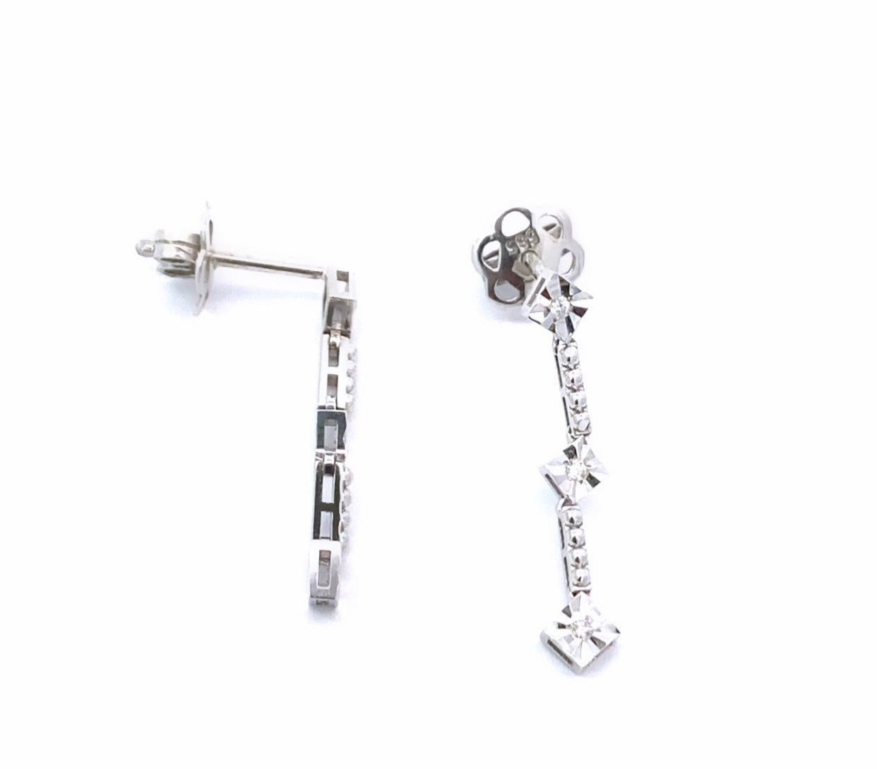 14K White Gold Diamond Drop Earrings