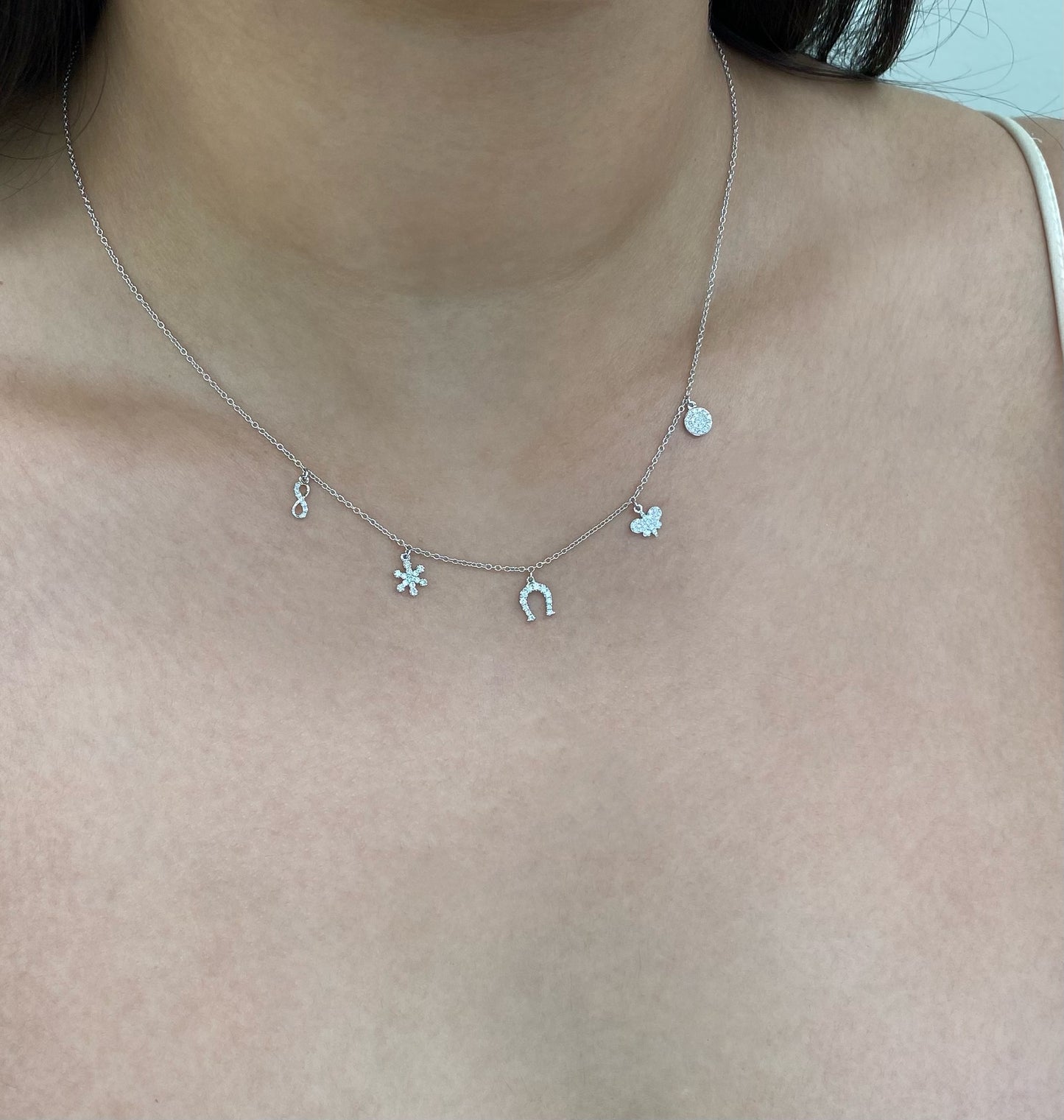 18K White Gold Chain Necklace with Dangling Diamond Charms