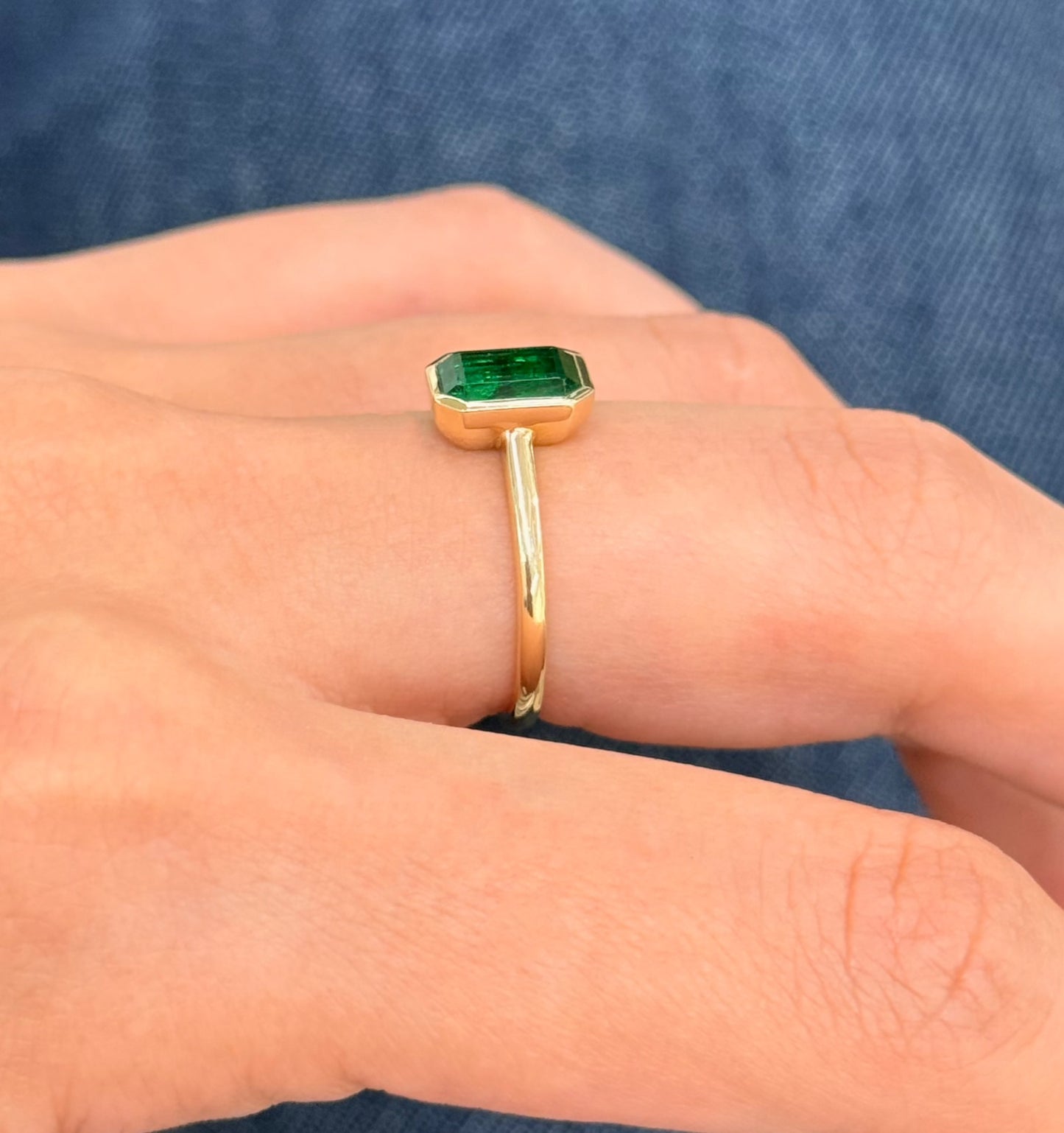 14K Solid Yellow Gold Green Emerald Ring