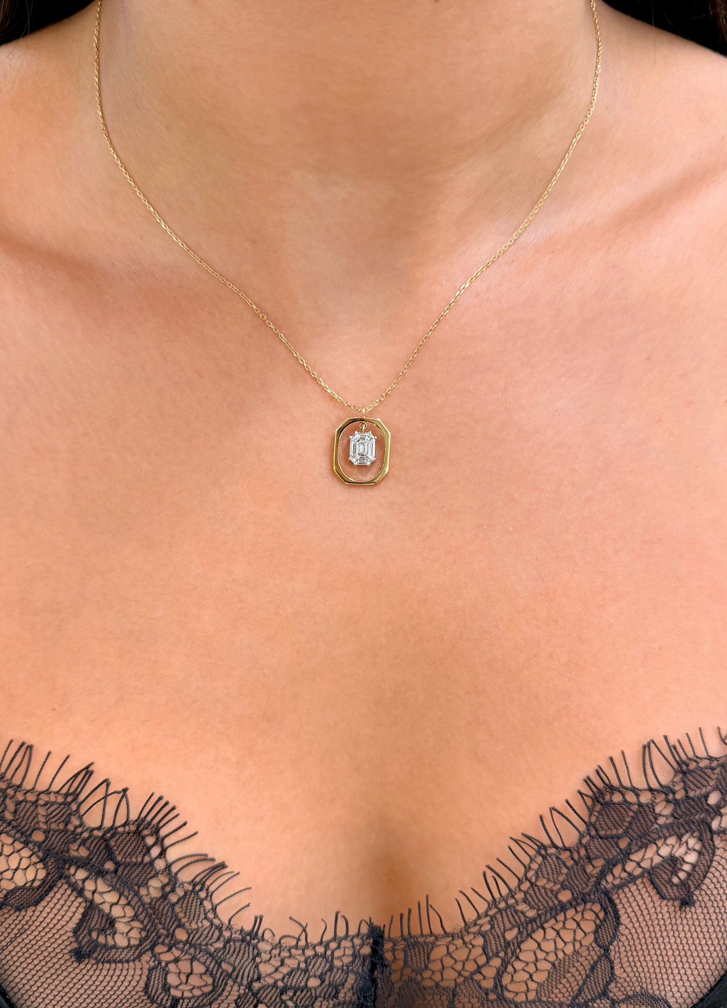 14K Solid Yellow Gold Chain with Baguette Diamond Pendant