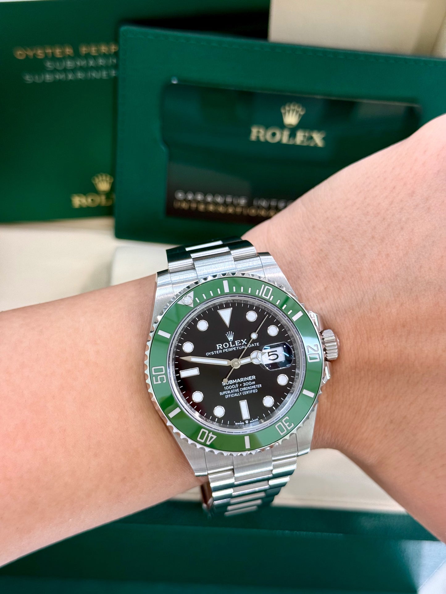 ROLEX SUBMARINER STARBUCKS/KERMIT 41MM BLACK DIAL GREEN BEZEL 126610LV, Rolex submariner, Rolex date, green and black Rolex. 