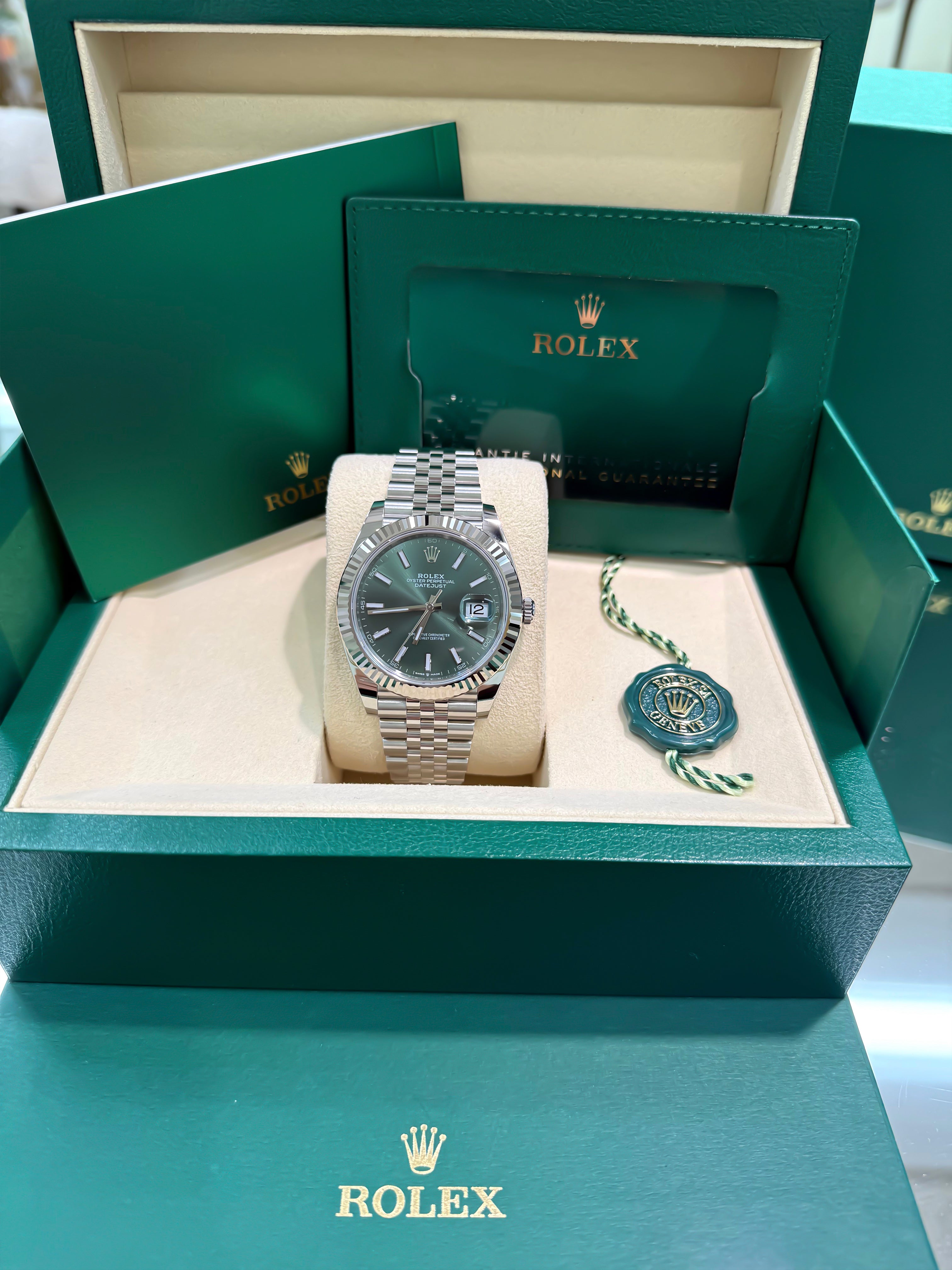 Rolex Datejust 41mm 126334 Mint Green Index with Stainless Steel