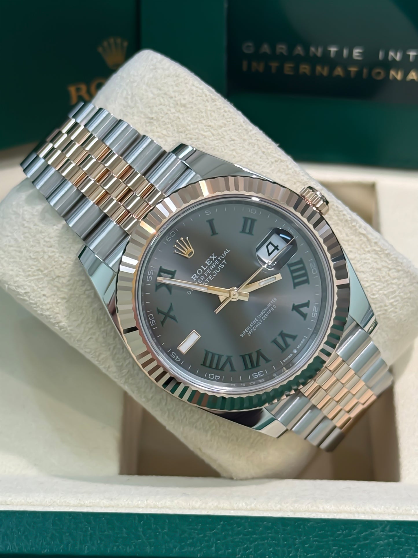 126331 Date Just 2 Rolex 41mm, Stainless steel and 18K rose gold, Wimbledon dial, new 2025. Classy Watch. Jubilee band. Fluted Bezel. 