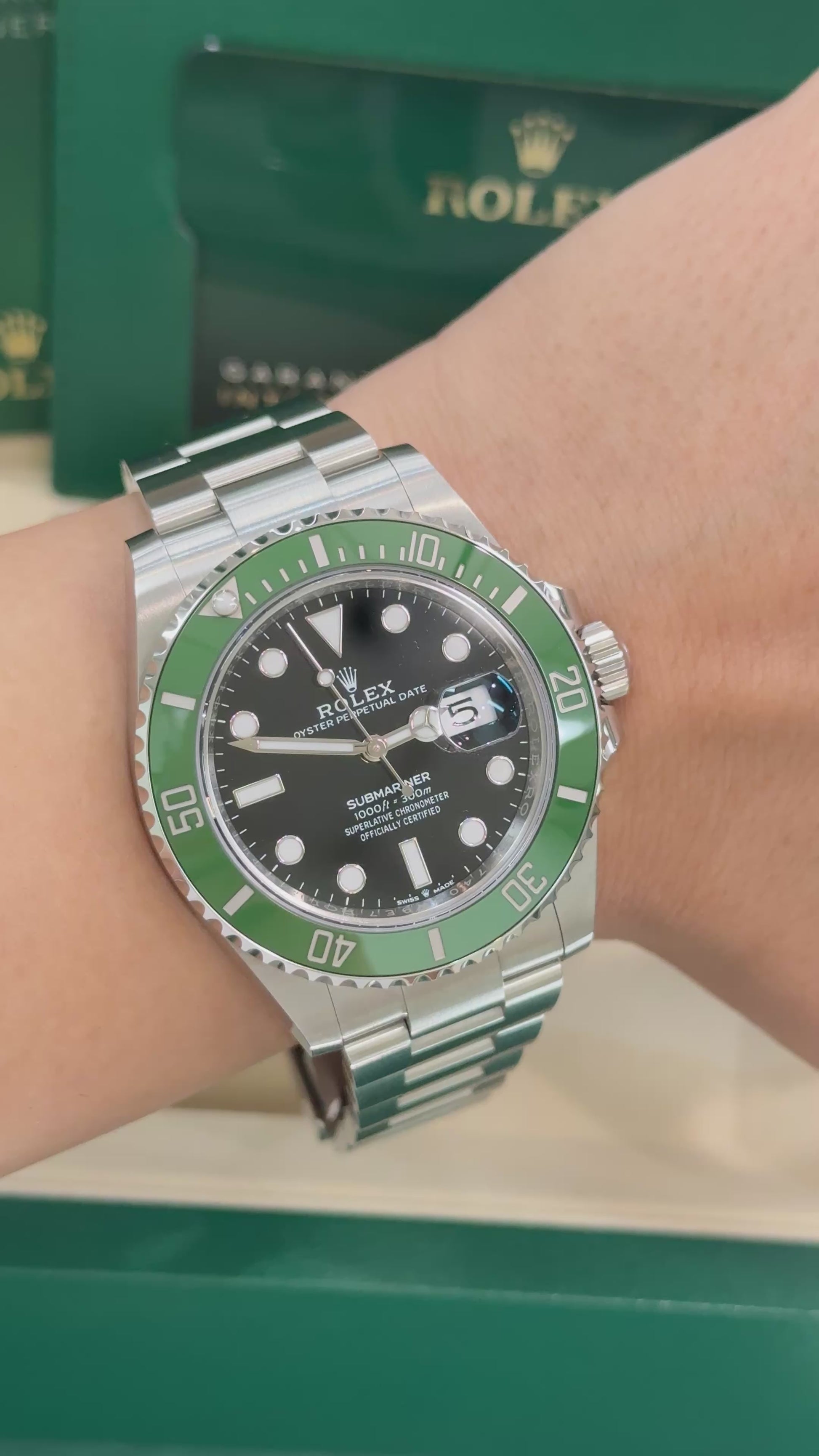 ROLEX SUBMARINER STARBUCKS/KERMIT 41MM BLACK DIAL GREEN BEZEL 126610LV, Rolex submariner, Rolex date, green and black Rolex. 